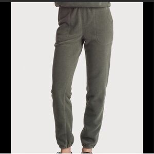 Kit and Ace Chillout Fleece Pants Fern Green